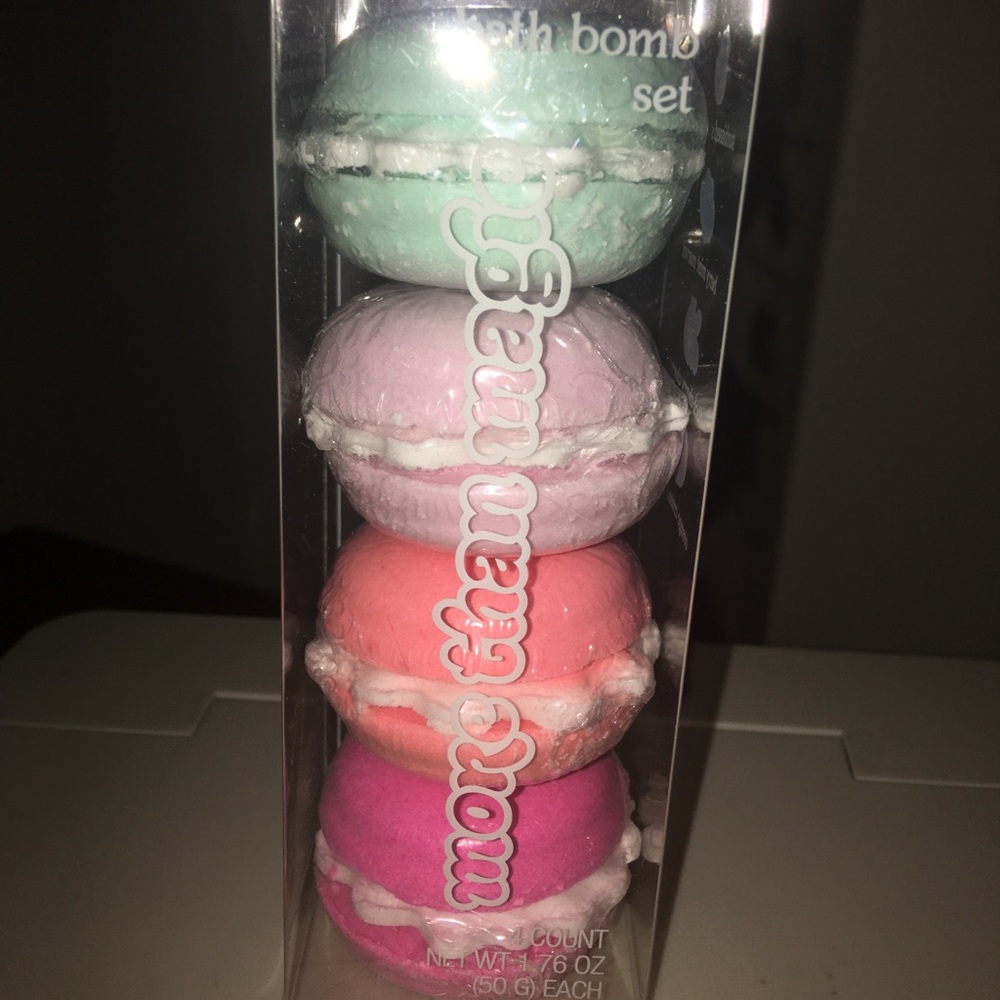 More than Magic Bath Bomb Set